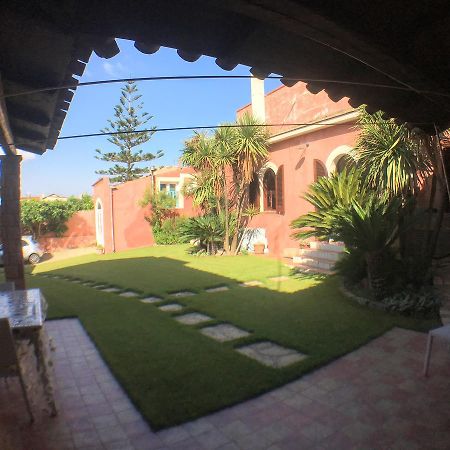 Corte Arrubia Monastir Екстериор снимка